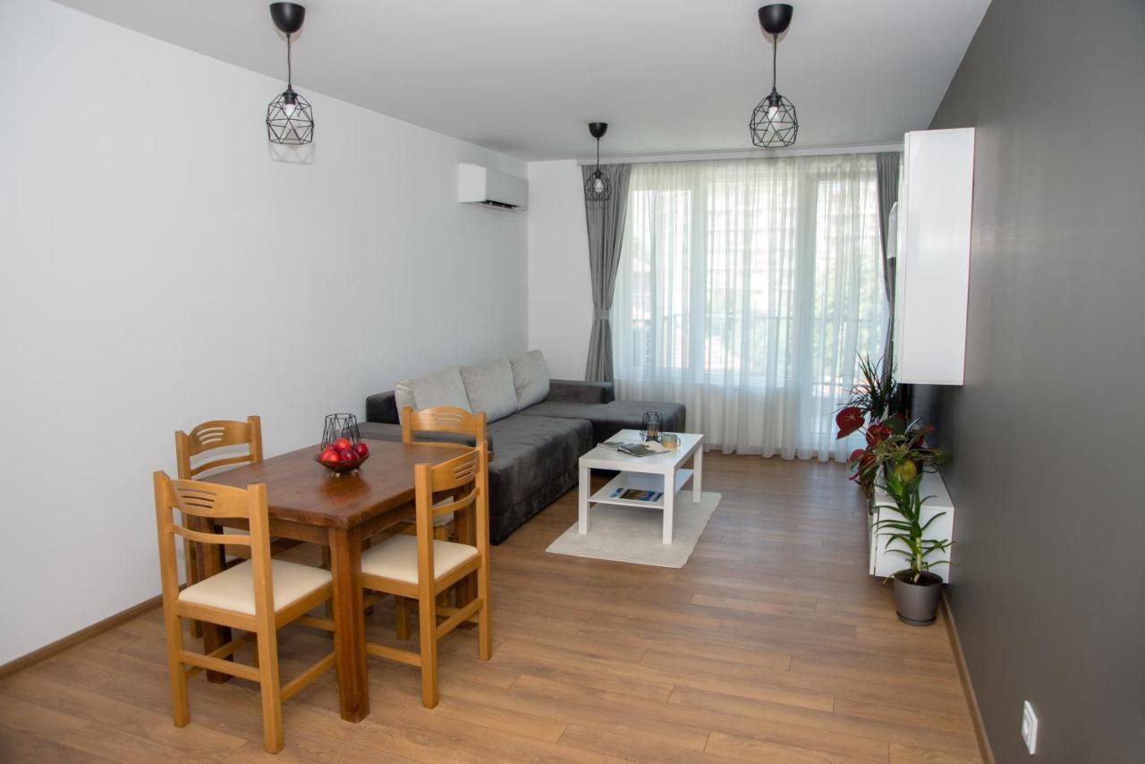 Apartament Intense ブラゴエヴグラト エクステリア 写真